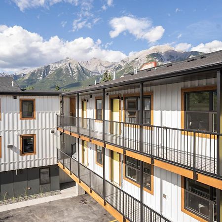 Basecamp Suites Canmore Exterior photo